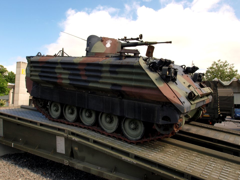 M113 Schutzenpanzer 63 slash 89 pic05-1