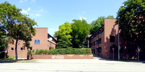 München, Riesstraße, St. Gabriel, 1