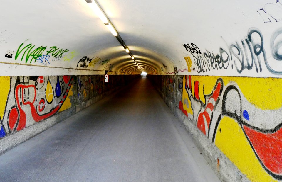 München, COVID-19, Unterführung Orleans-Friedenstr, 1