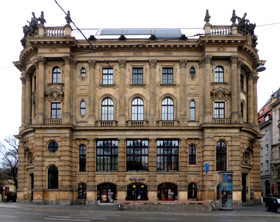 München, Alte Börse v SO, 5