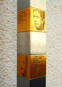 München, Mauerkircherstr 13, Gedenkstele Jordan, 3