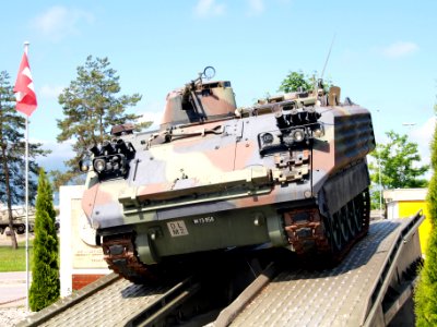 M113 Schutzenpanzer 63 slash 89 pic06-1