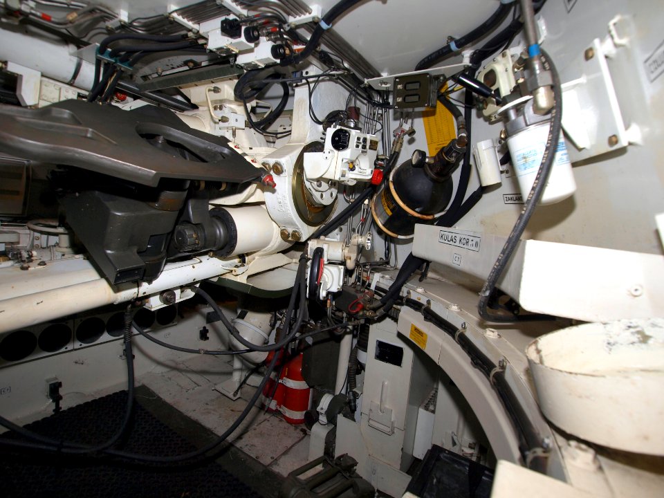 M109 inside pic2