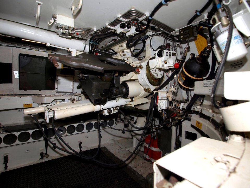 M109 inside pic1
