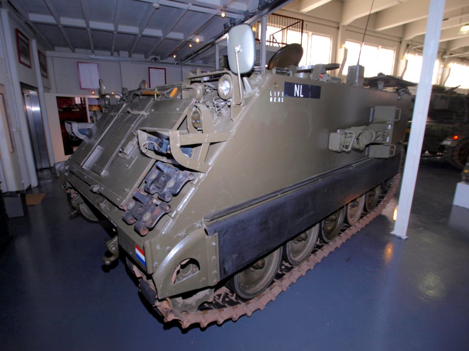 M106 Mortar carrier Dutch army 12002 KU-84-01 pic3