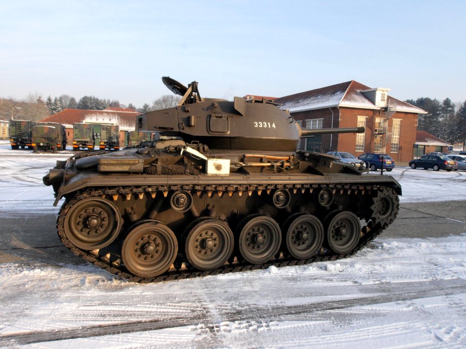 M24 Chaffee 33314 4CV pic04