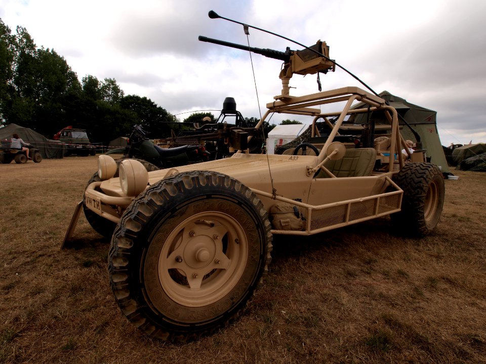 M1040 Hellfire Chenowth fast attak vehicle pic2