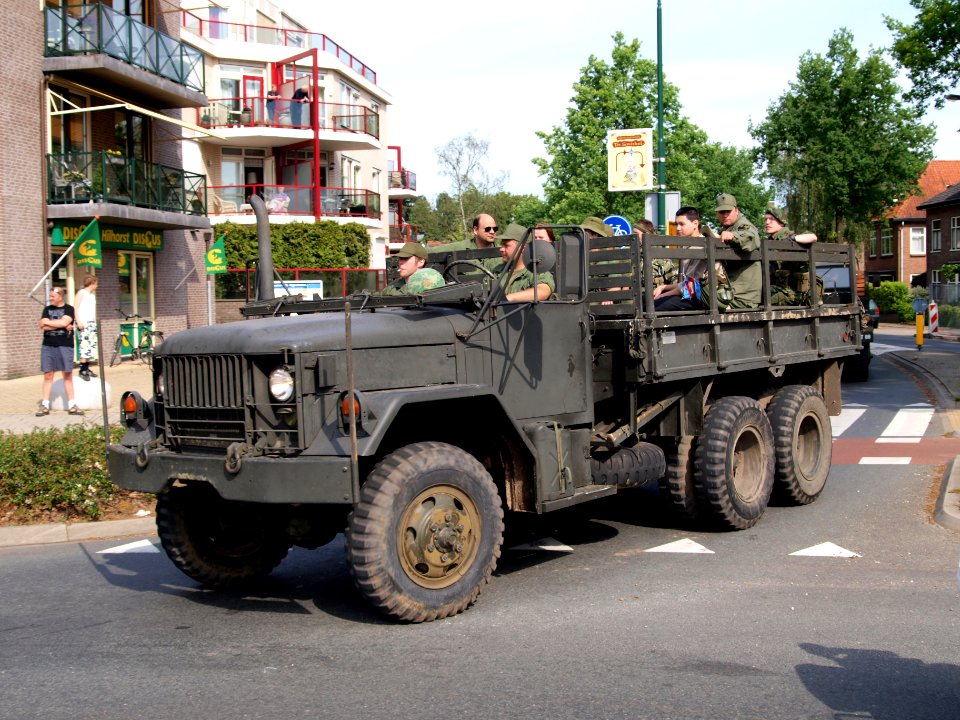 M35 2½ ton cargo truck, Bridgehead 2011 pic2