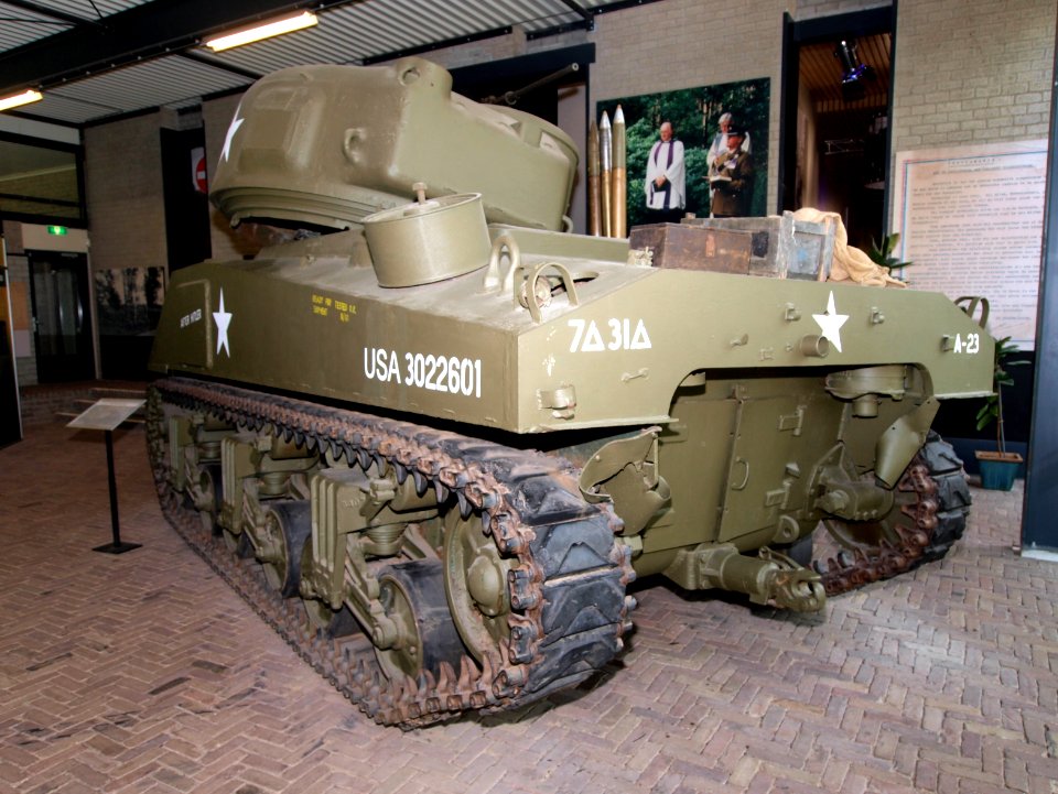 M4(75) Sherman pic5