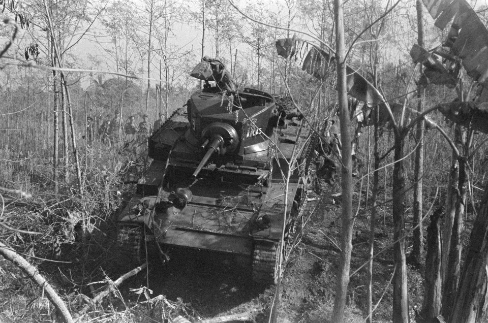 M3A1 Stuart tank Atlas e eskadron Vechtwagens KNIL, Bestanddeelnr 44-3-3
