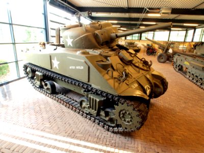M4(75) Sherman pic4