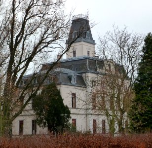 Maastricht-Villa Kanjel (2) (cropped)