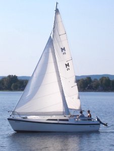MacGregor 26 sailboat 2526