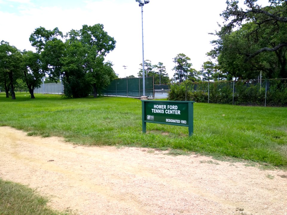 MacgregorParkHomerFordTennisCentersign