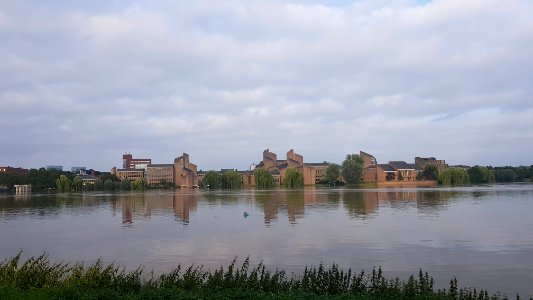 Maas-hoogwater in Maastricht (9) photo