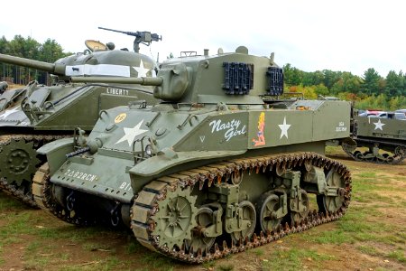 M5 Stuart light tank 'Nasty Girl' - Collings Foundation - Massachusetts - DSC07112