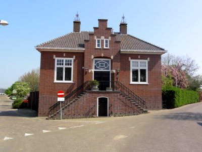 Maasbommel voormalig raadhuis