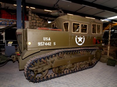 M5 High Speed Tracktor 13-ton Nicknamed 'King Kong' USA 957442 S, 27th vehicle 'A' Company pic7