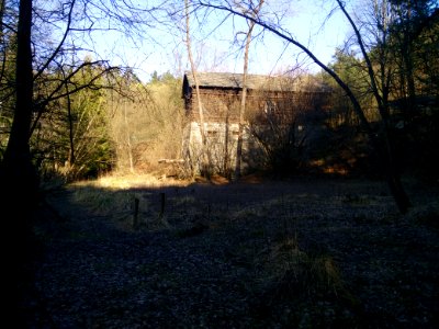 Młyn podpolis