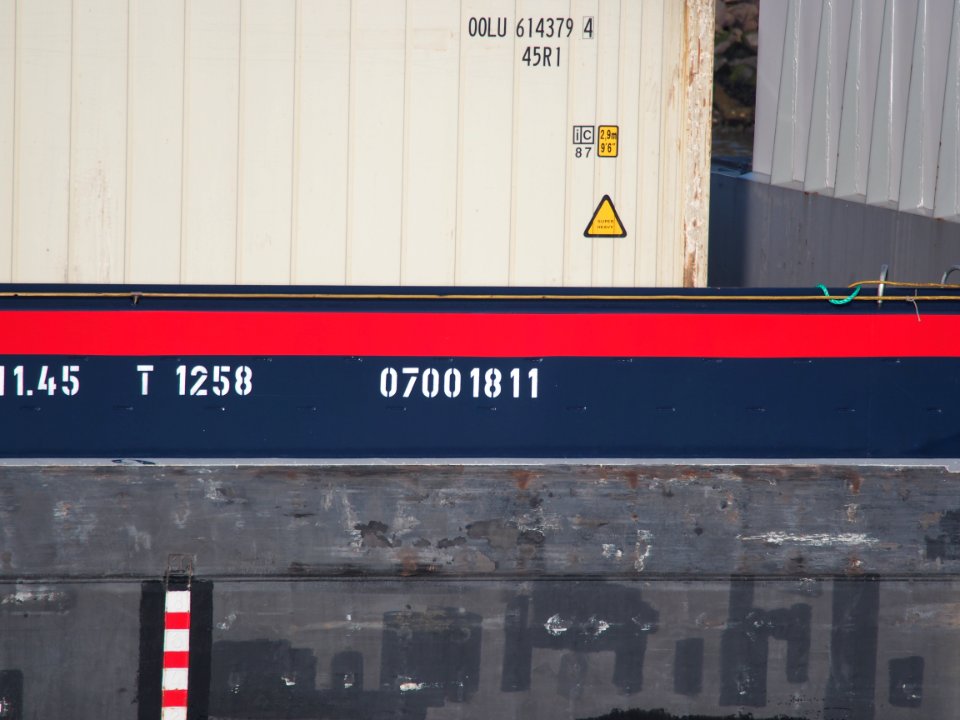 Mürren ENI 07001811 op het Hartelkanaal, pic3