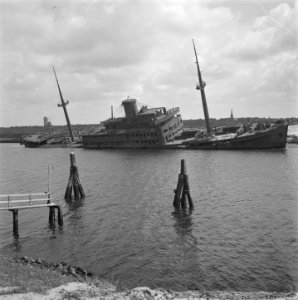 M.S. Van Riemsdijk, vrachtpassagiersschip van de Koninklijke Paketvaart Maat…, Bestanddeelnr 900-5149