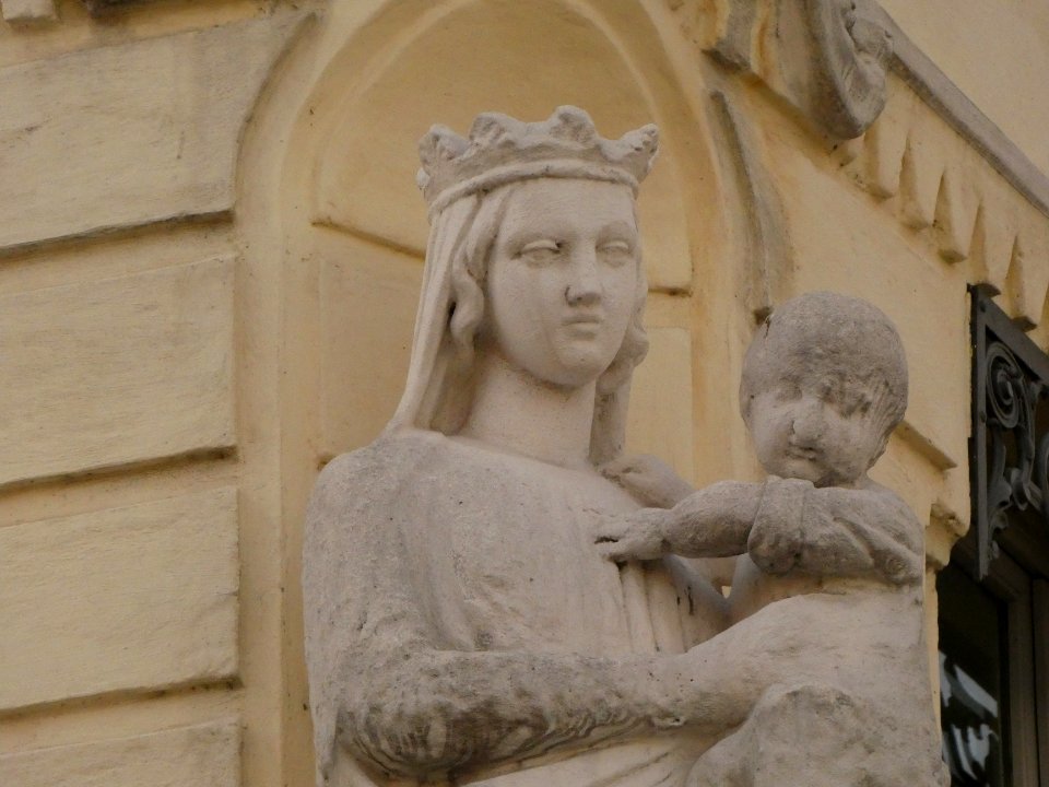 Lyon 5e - Rue Octavio Mey - Vierge à l'Enfant, à l'angle de la rue François Vernay