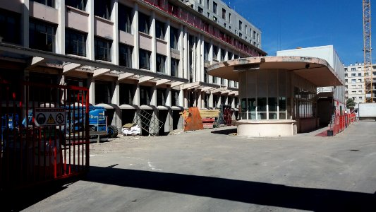 Lyon 6e - Ancienne blanchisserie centrale des HCL - Travaux - Immeuble et kiosque