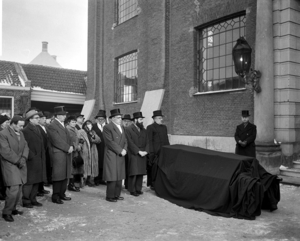 M. S. Vaz Dias begraven in Ouderkerk ., Bestanddeelnr 914-6894