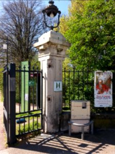 Lyon 6e - Allée Achille Lignon, parc de la Tête d'Or, porte de la Feyssine, colonne