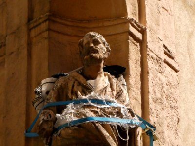 Lyon 5e - Rue Tramassac - Statue de saint Pierre, à l'angle de la rue Mourguet - Détail
