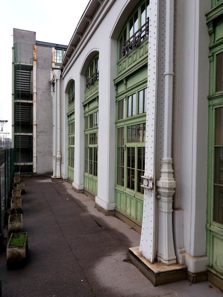 Lyon 6e - Gare de Lyon-Brotteaux, façade côté voies