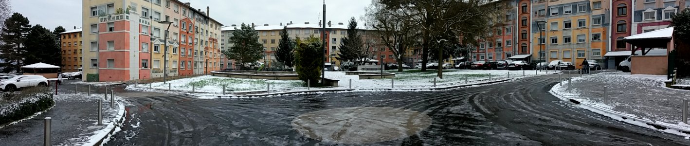 Lyon 5e - Rue Pauline-Marie Jaricot - Panorama de la résidence aux murs peints