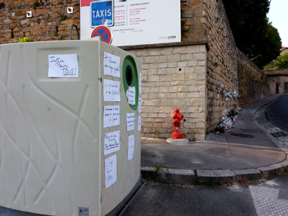 Lyon 5e - Rue de l'Antiquaille - Hommage à Axelle Dorier 03