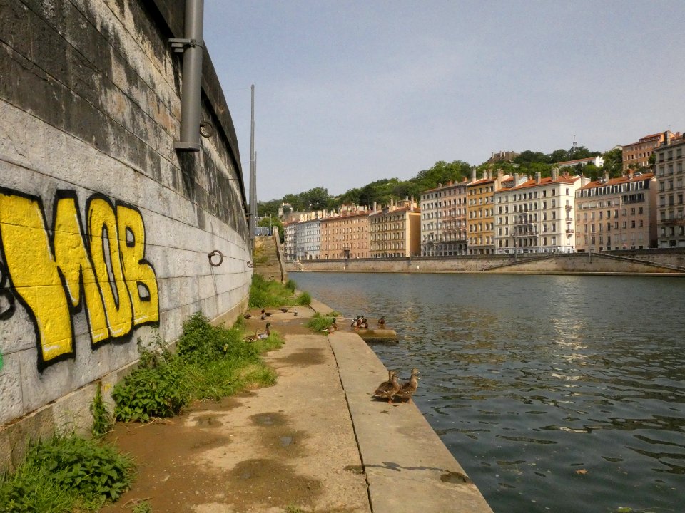 Lyon 5e - Quai Pierre Scize - Vue sur la Saône et le quai Saint Vincent