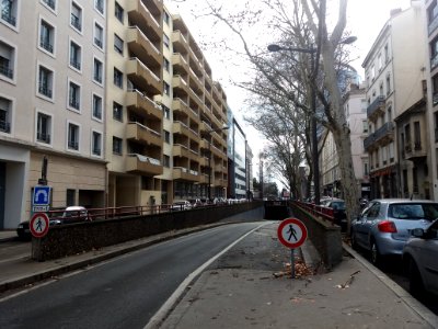 Lyon 6e - Boulevard des Brotteaux, entrée du tunnel routier