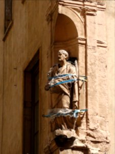 Lyon 5e - Rue Tramassac - Statue de saint Pierre, à l'angle de la rue Mourguet