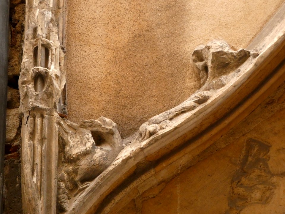 Lyon 5e - Rue Saint Jean - Maison au numéro 7 - Porte 04