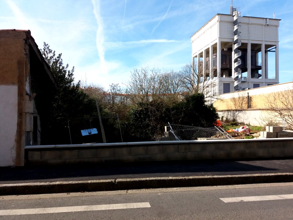 Lyon 5e - Rue Pauline-Marie Jaricot, travaux autour du réservoir d'eau potable de La Sarra (1)