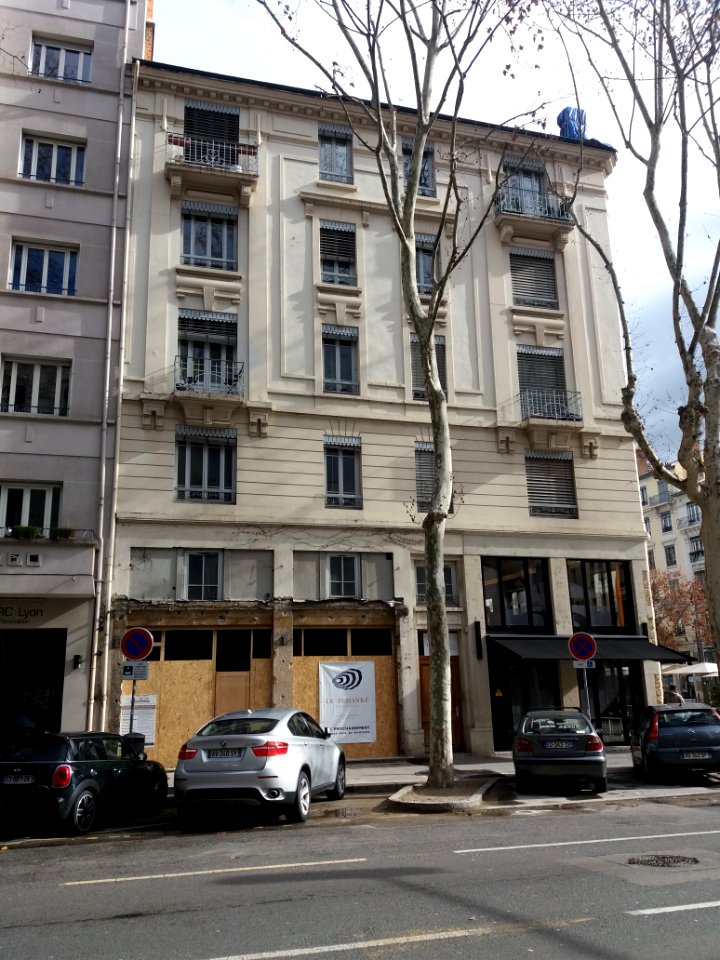 Lyon 6e - Boulevard des Brotteaux, immeuble au numéro 25