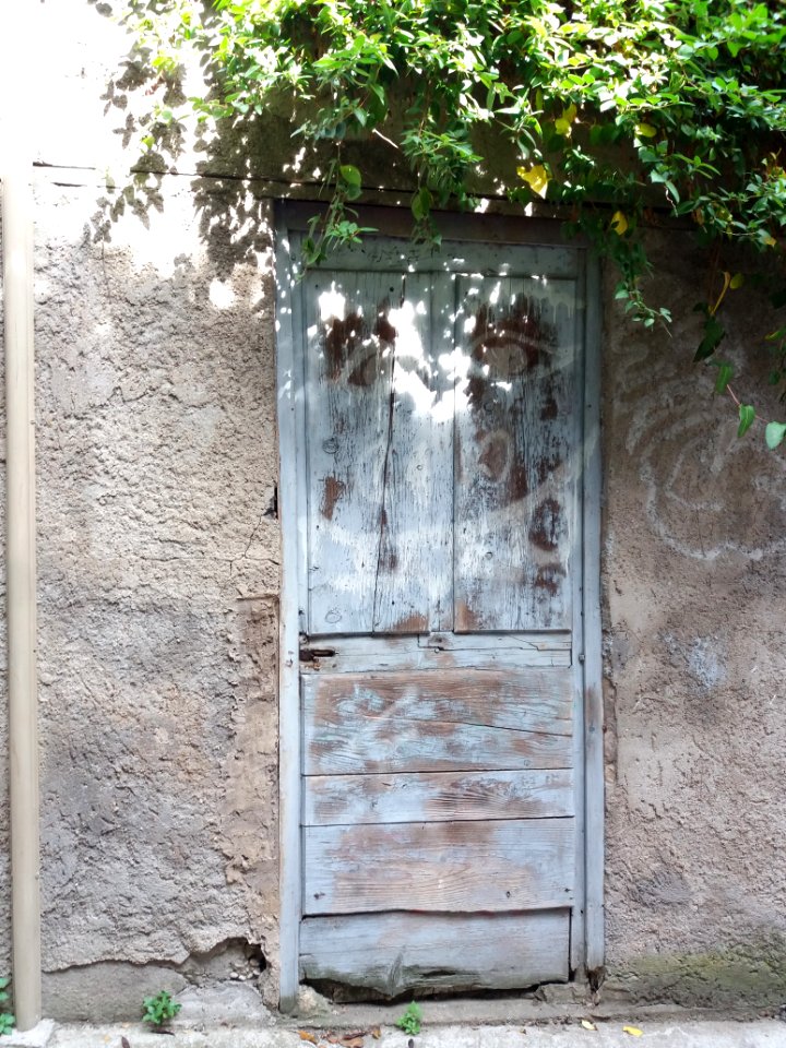 Lyon 5e - Rue Vide Bourse, porte ancienne en bois
