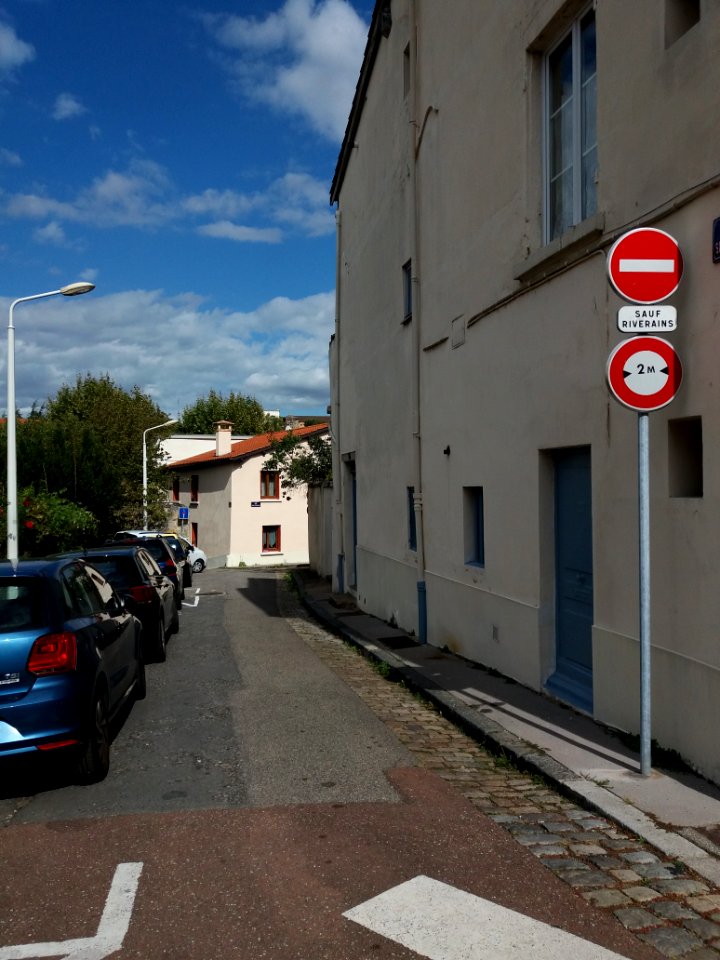 Lyon 5e - Rue Saint Irénée, depuis la rue des Macchabées