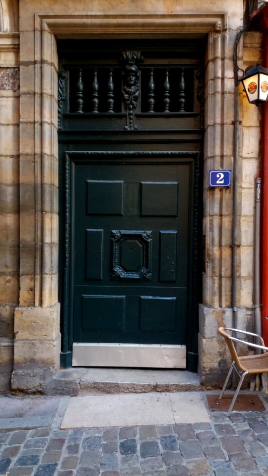 Lyon 5e - Rue Saint Georges - Porte au numéro 2