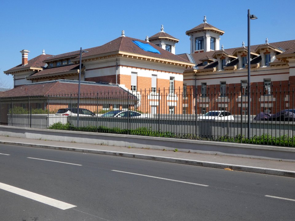 Lyon 5e - Rue Sœur Bouvier - Ancien hôpital Debrousse 02