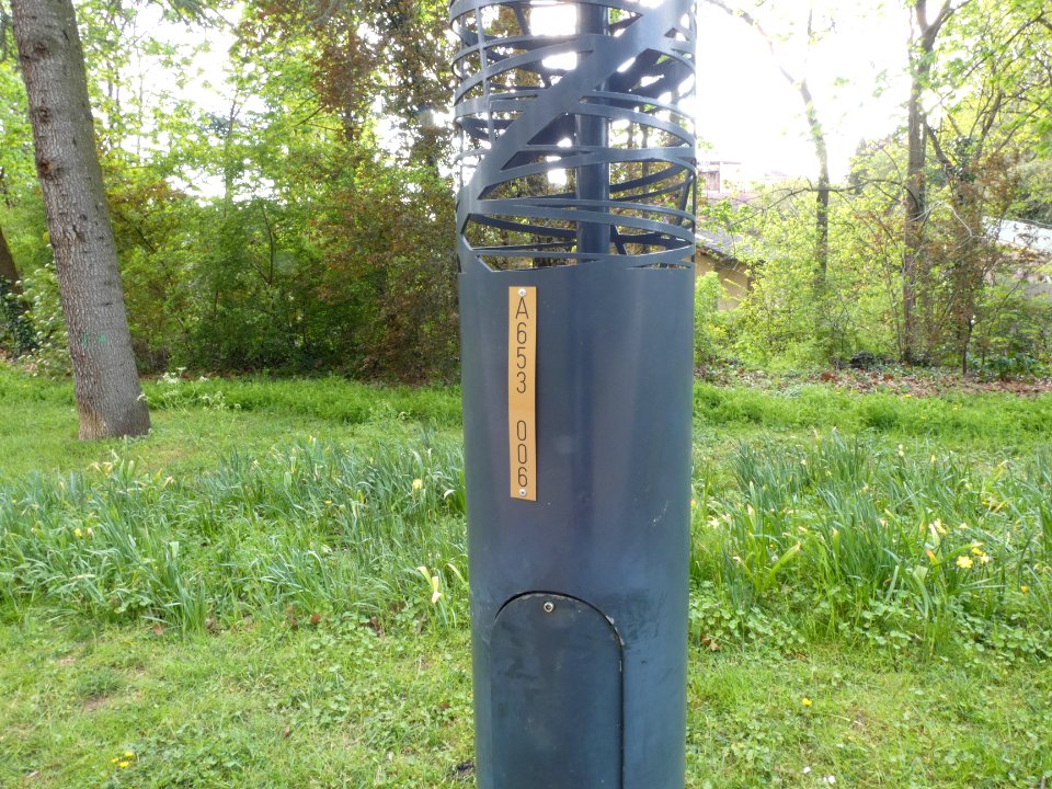Lyon 9e - Parc du Vallon - Inscription A653 006 sur un oculus