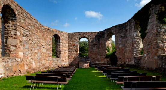 Lyse Church ruin 1