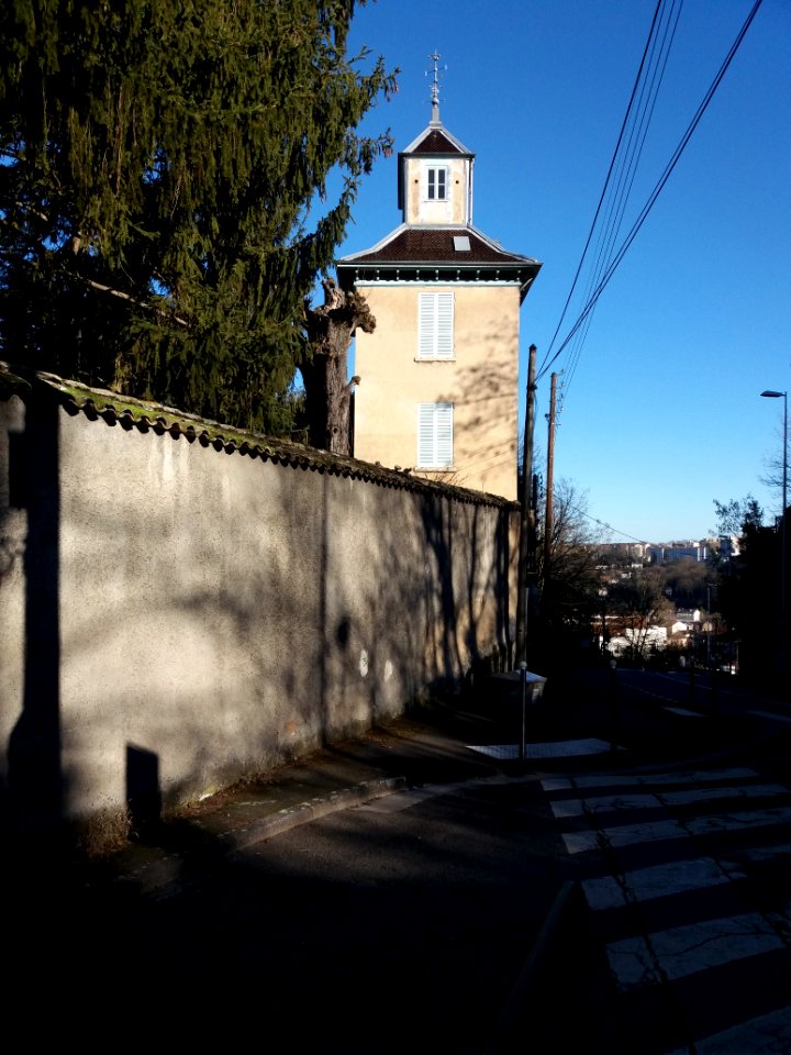 Lyon 9e - Rue des Docteurs Cordier, maison au numéro 34, vue depuis la rue Claude le Laboureur