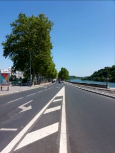 Lyon 9e - Quai du Commerce, depuis le quai de la Gare d'Eau