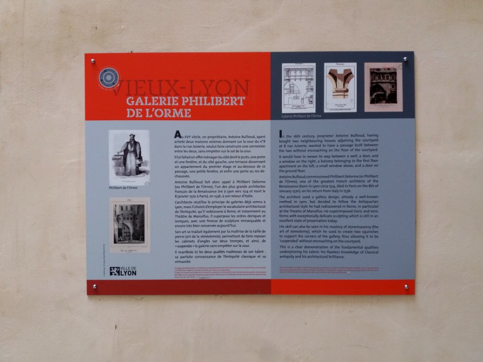 Lyon 5e - Rue Juiverie - Hôtel de Bullioud - Plaque descriptive de la galerie Philibert de l'Orme