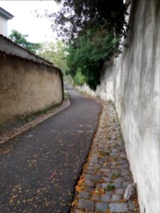 Lyon 5e - Rue des Pommières, vers le sud, depuis la rue du Manteau Jaune