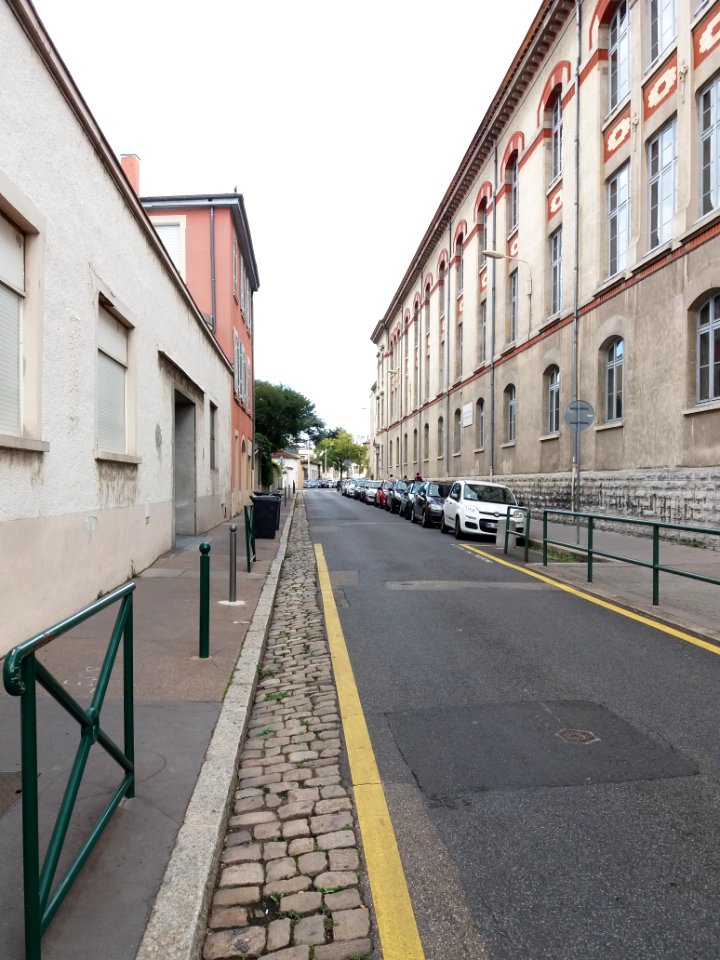 Lyon 5e - Rue Benoist-Mary, vers l'est, depuis la rue de la Favorite